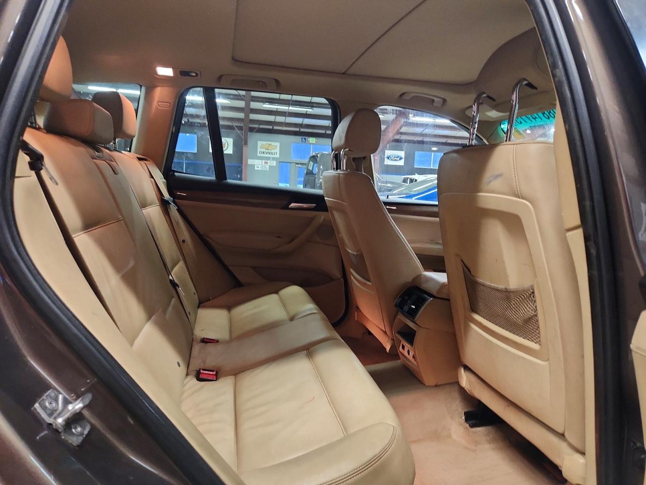 2011 BMW X3 XDRIVE28I photo 11