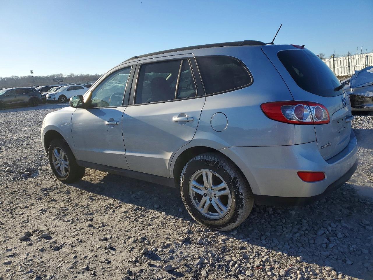 2010 HYUNDAI SANTA FE GLS photo 2