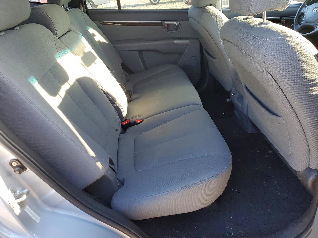 2010 HYUNDAI SANTA FE GLS photo 10