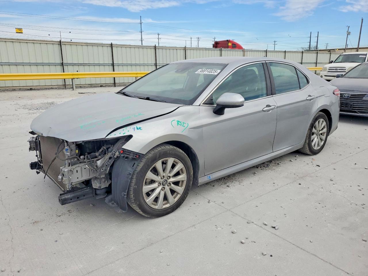 2020 TOYOTA CAMRY