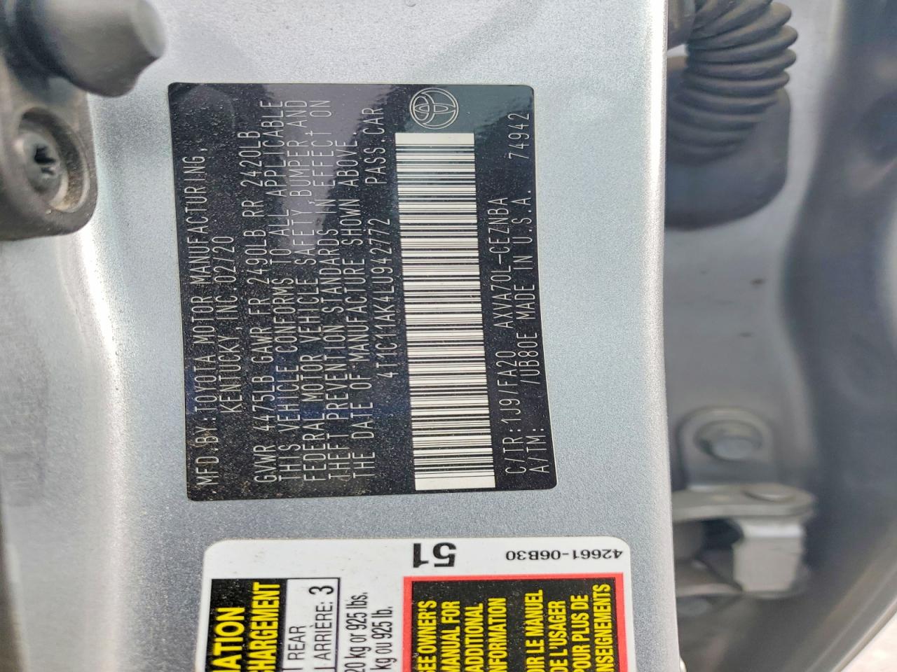 2020 TOYOTA CAMRY LE photo 13