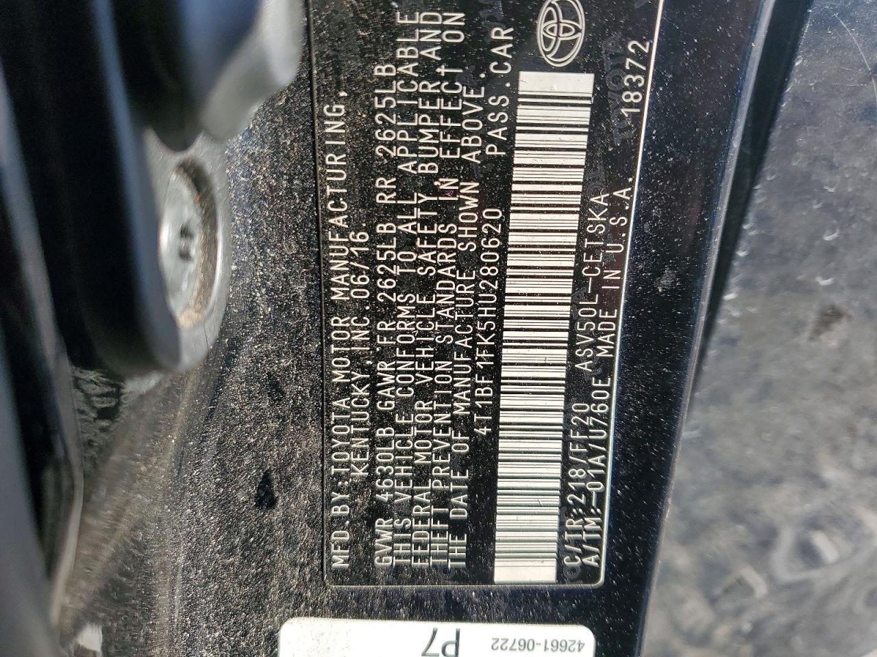 2017 TOYOTA CAMRY LE photo 13