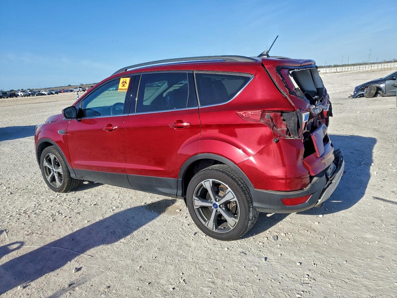 2018 FORD ESCAPE SEL photo 3