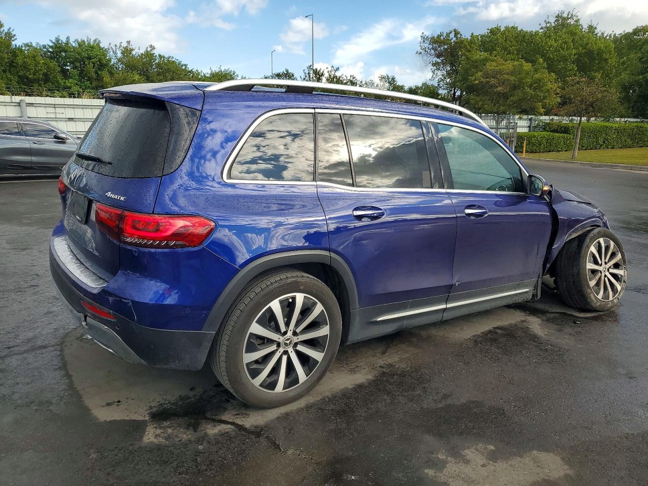 2020 MERCEDES-BENZ GLB 250 4MATIC photo 9