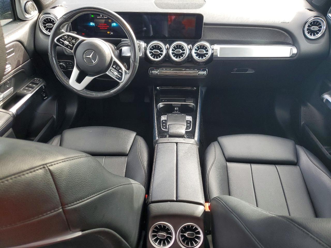 2020 MERCEDES-BENZ GLB 250 4MATIC photo 29