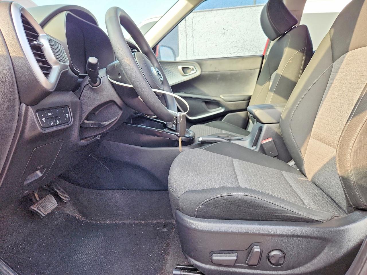 2021 KIA SOUL LX photo 19