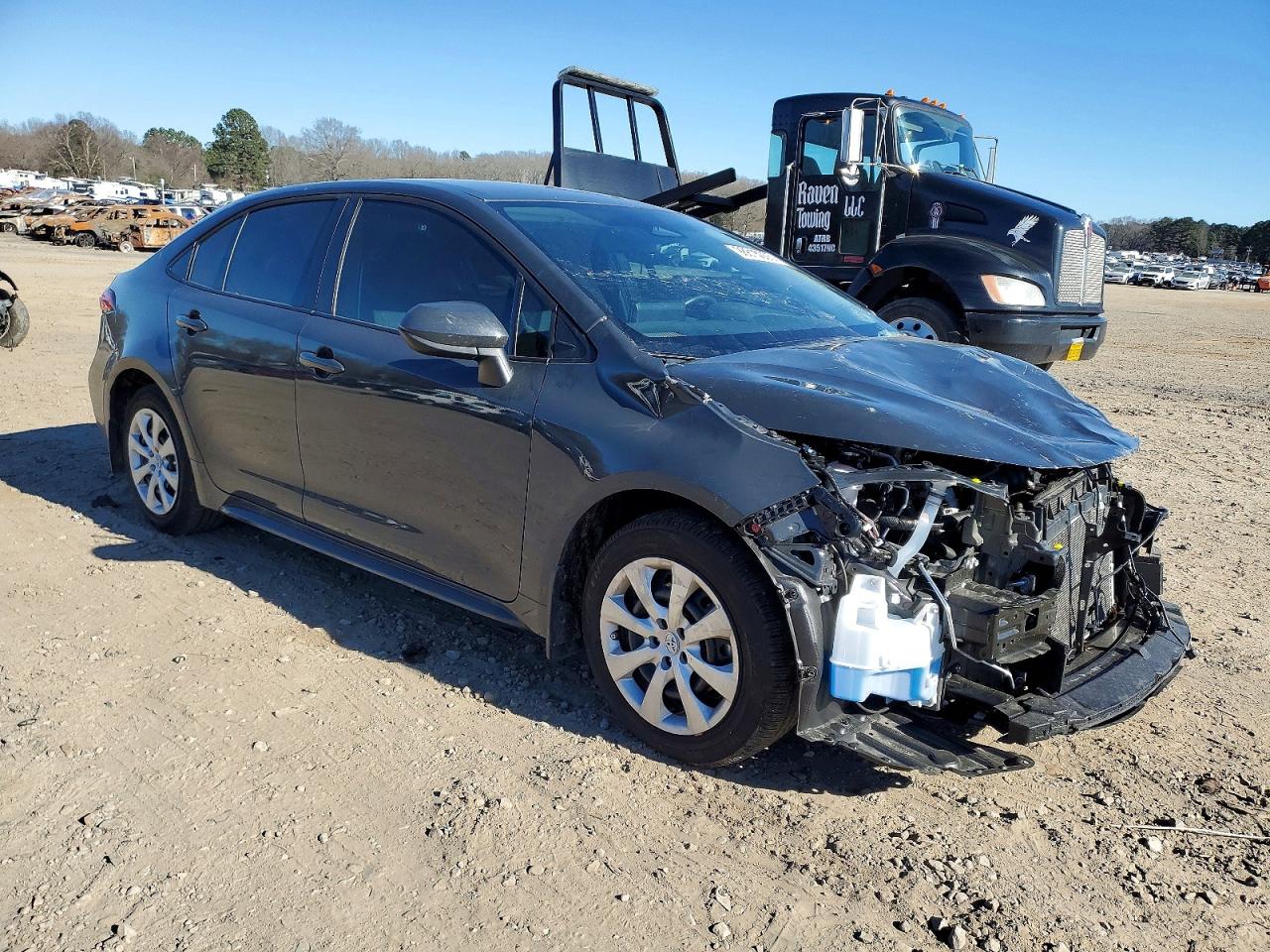 2025 TOYOTA COROLLA LE photo 4