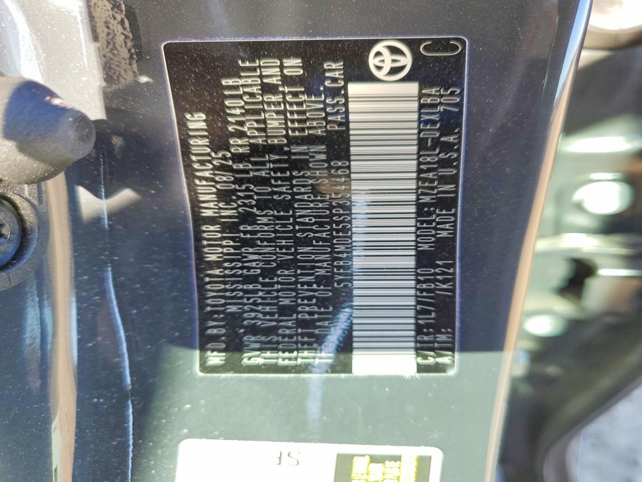 2025 TOYOTA COROLLA LE photo 12