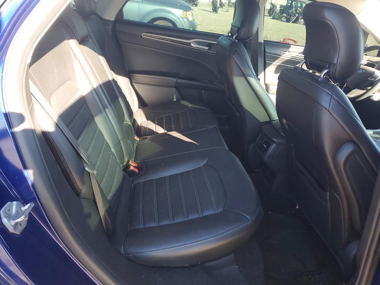 2014 FORD FUSION SE photo 10