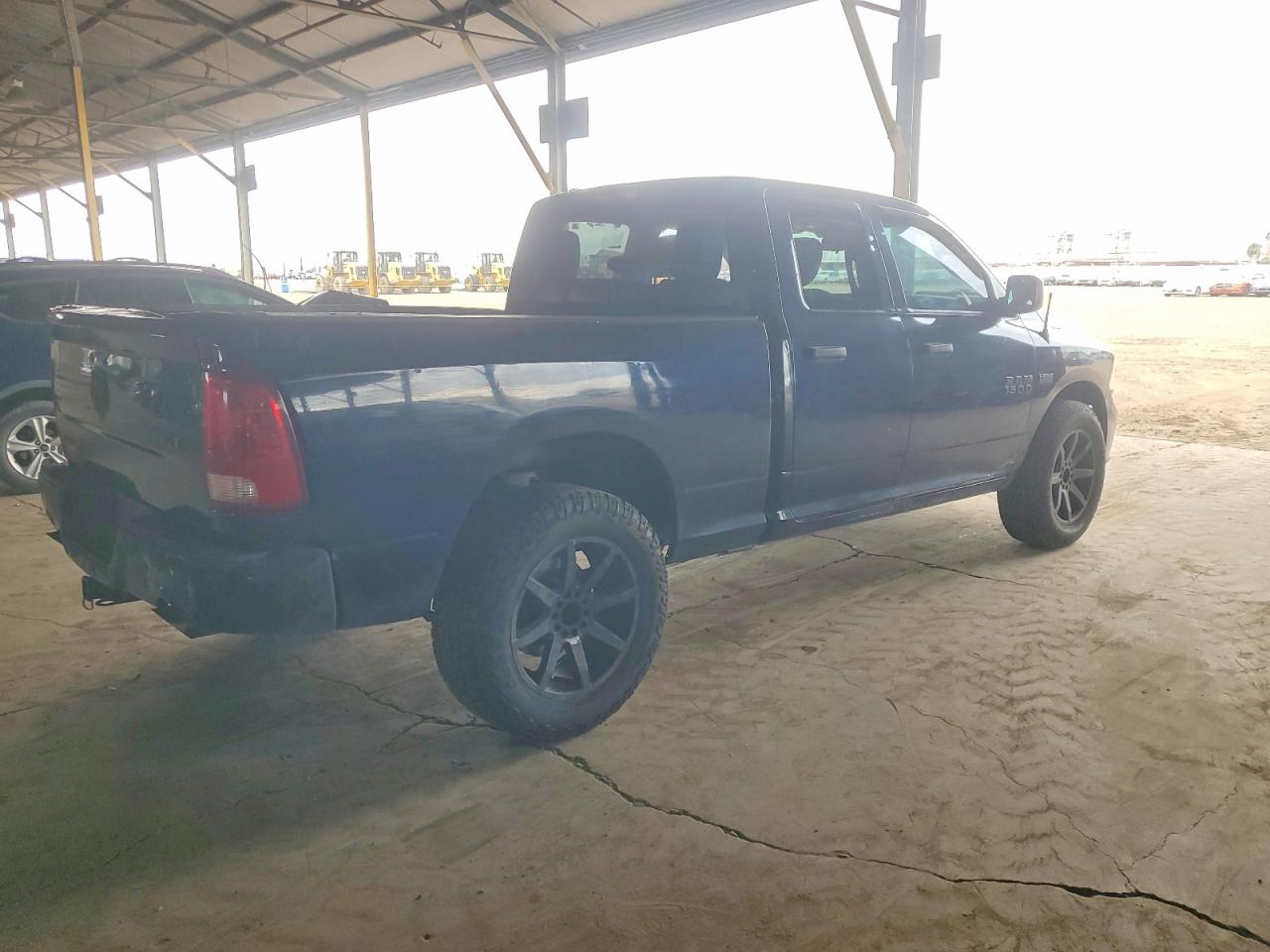 2015 RAM 1500 ST photo 3