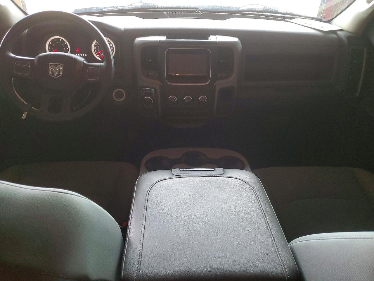 2015 RAM 1500 ST photo 8