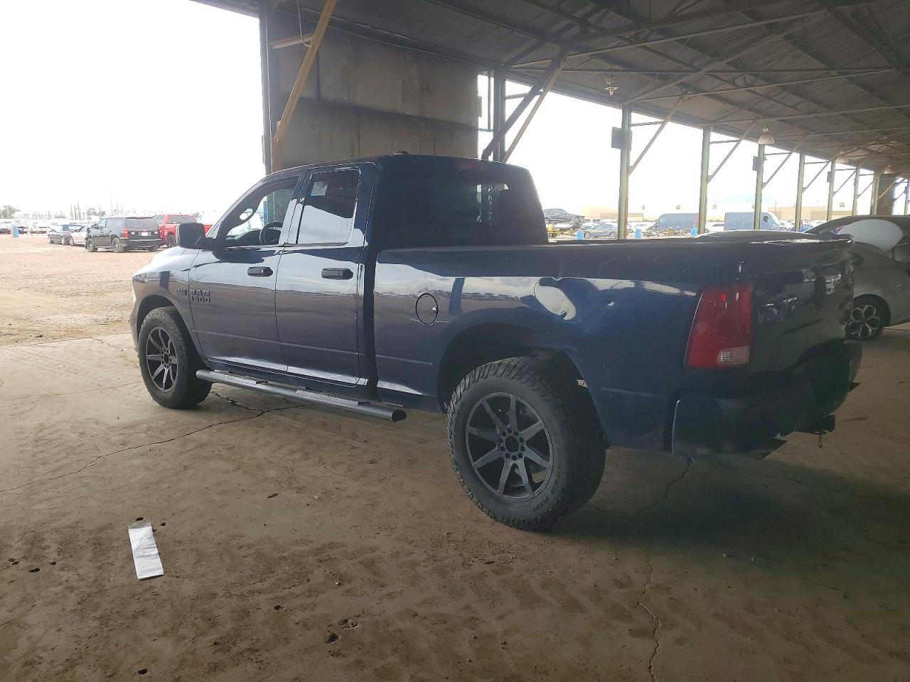 2015 RAM 1500 ST photo 2