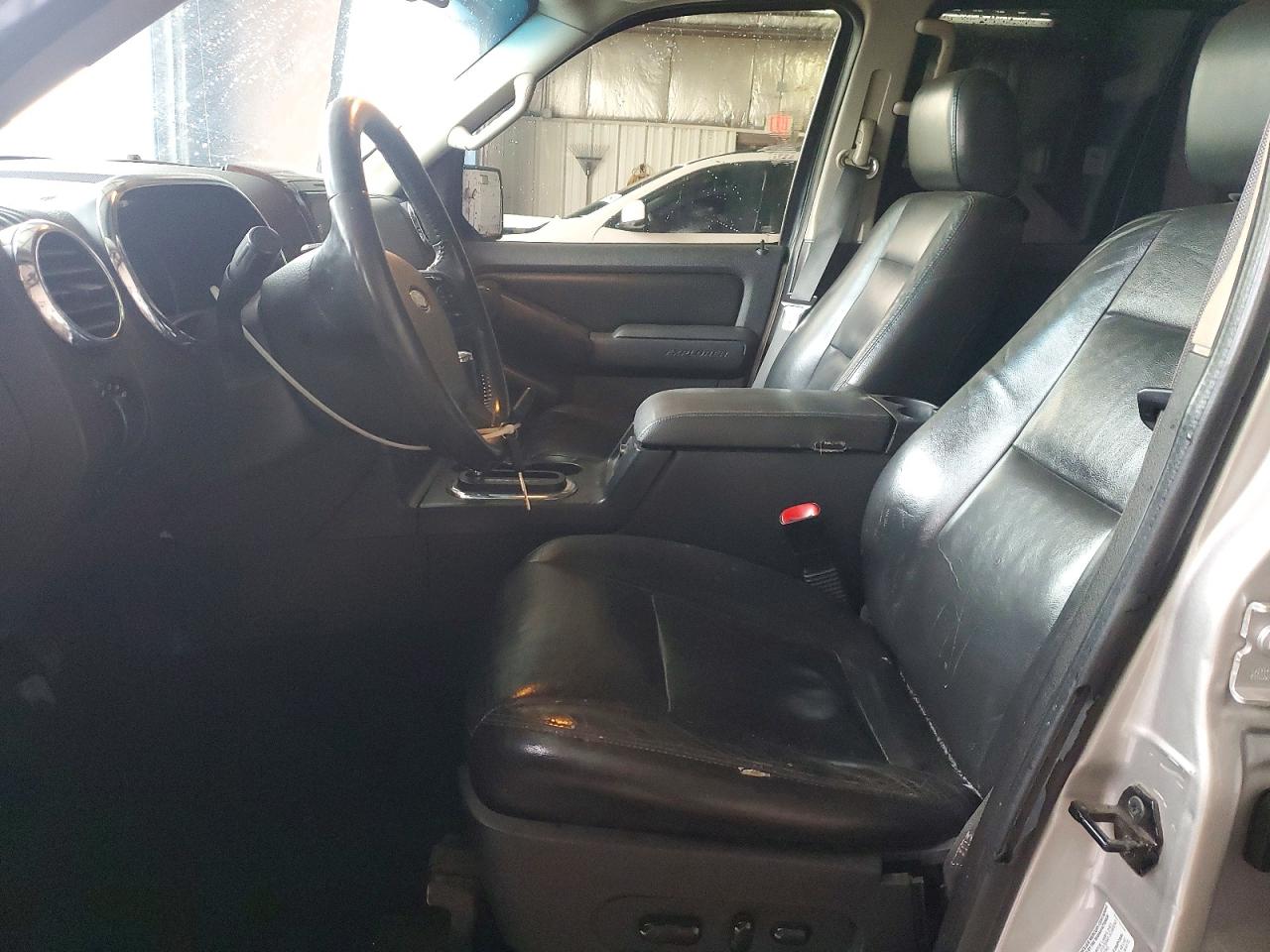 2006 FORD EXPLORER LIMITED photo 7