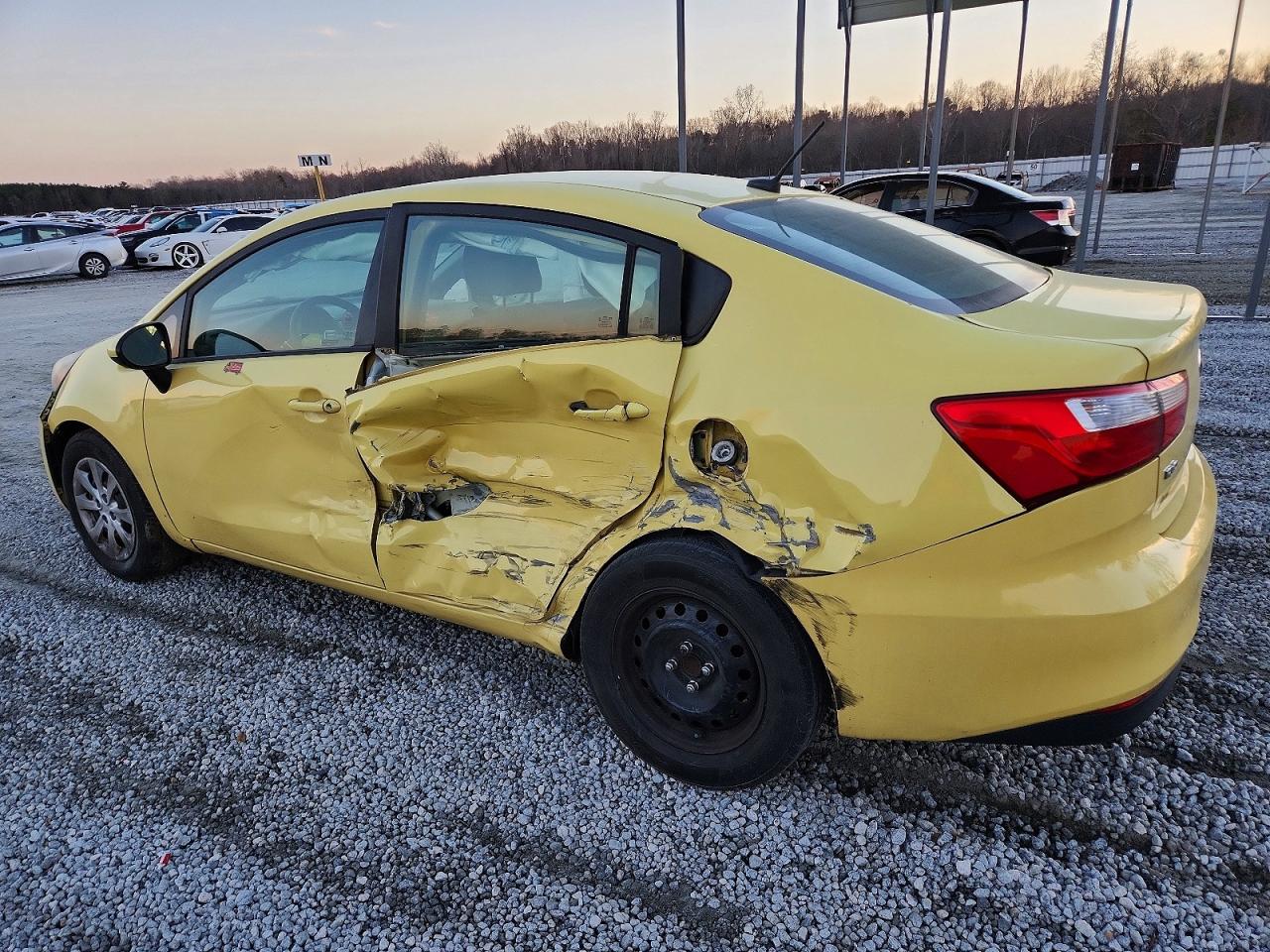 2016 KIA RIO LX photo 2