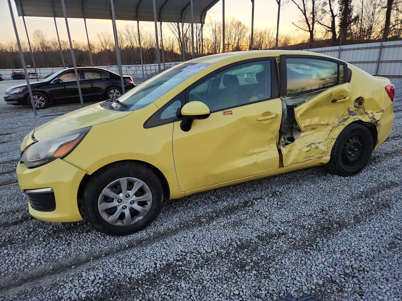 2016 KIA RIO