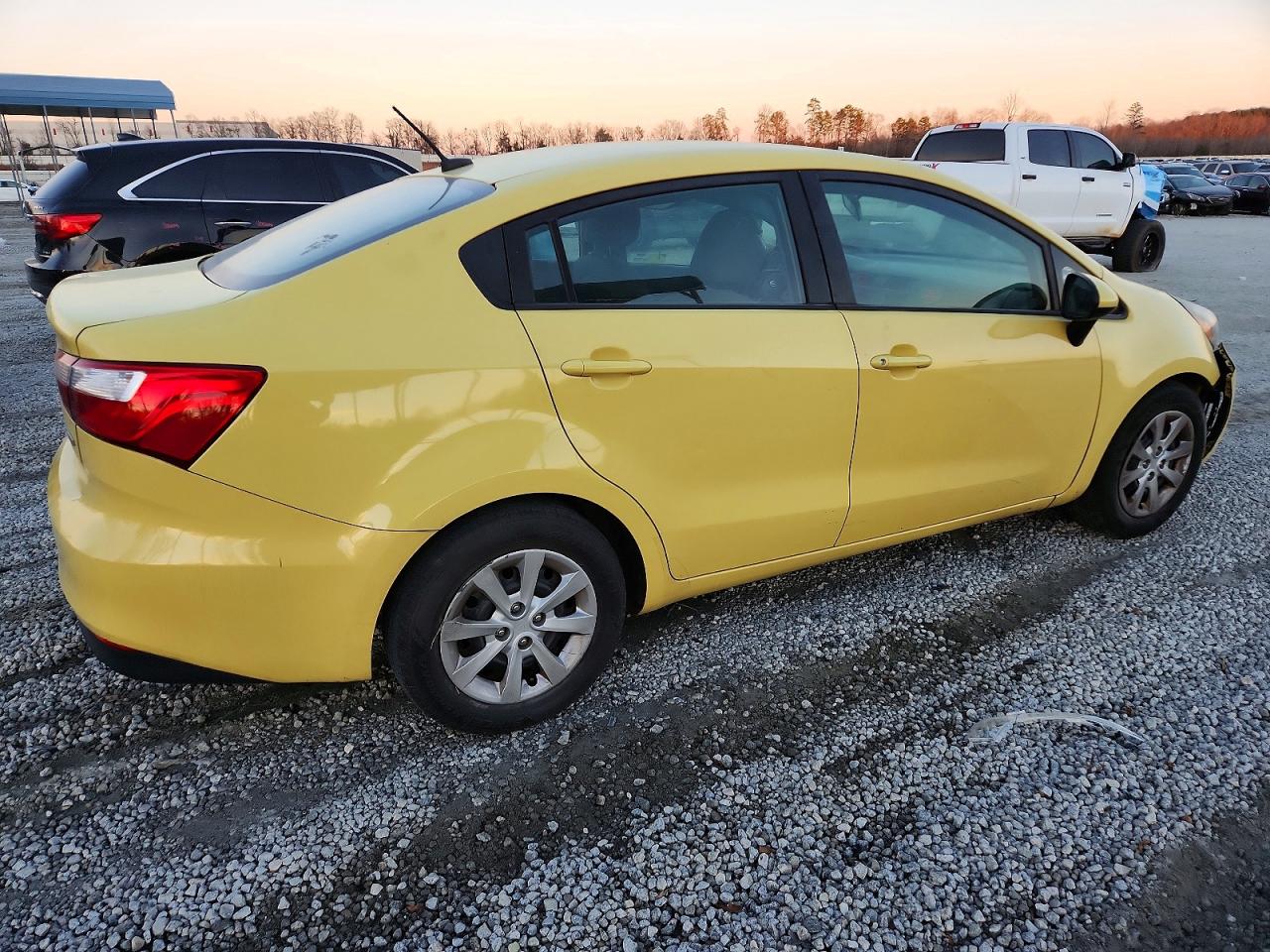 2016 KIA RIO LX photo 3