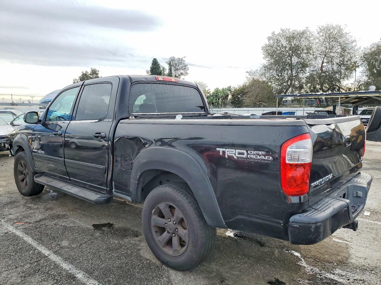 2004 TOYOTA TUNDRA DOUBLE CAB LIMITED photo 2