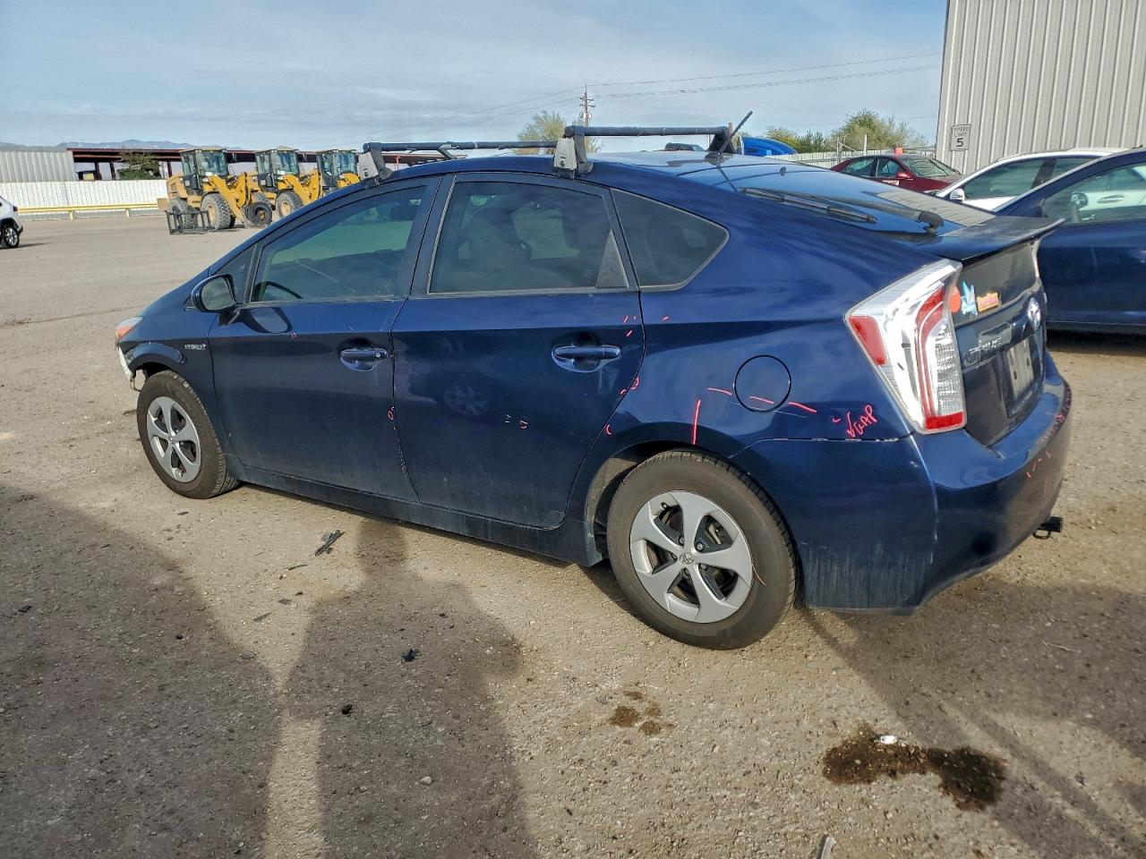 2015 TOYOTA PRIUS photo 2