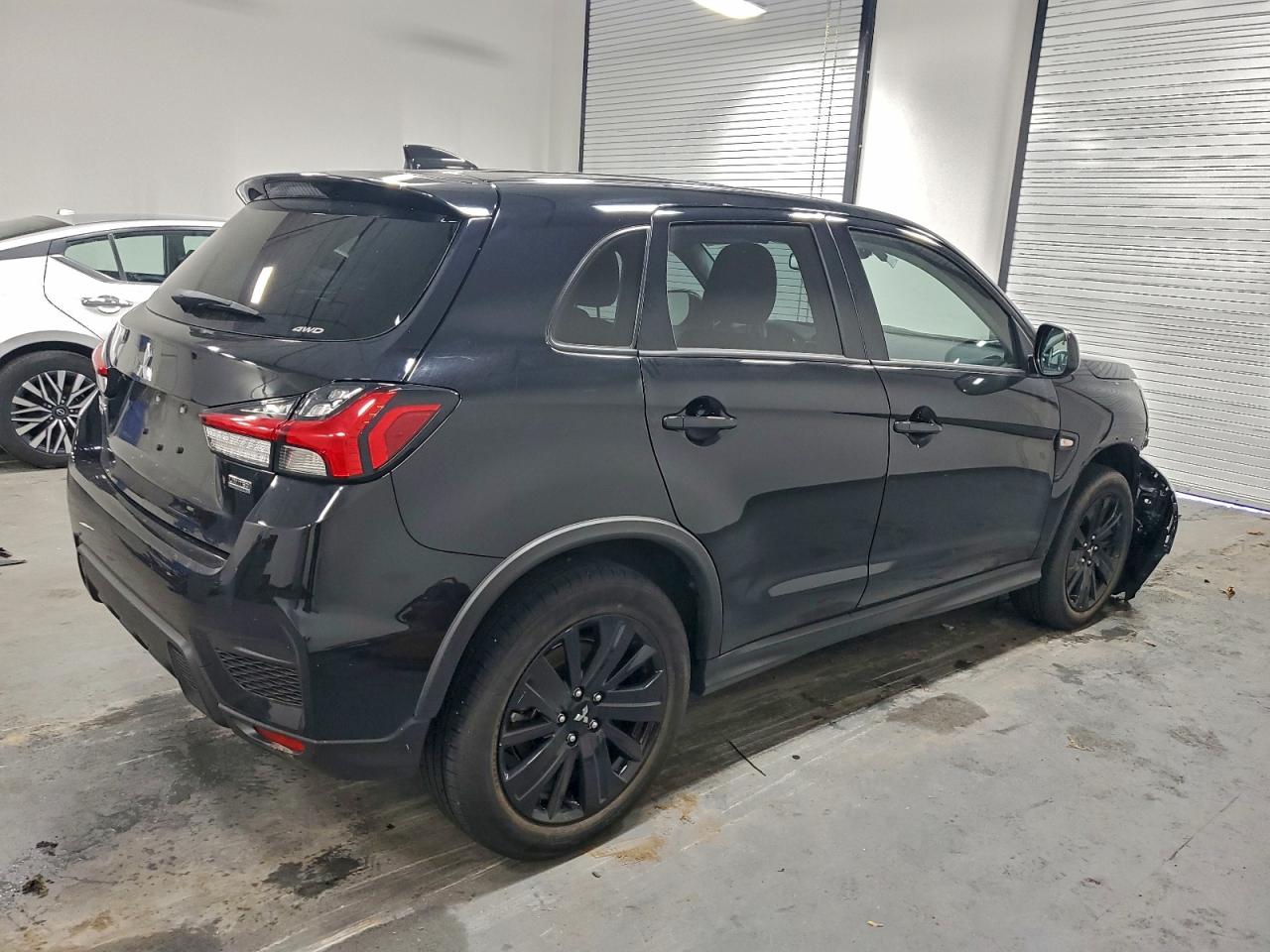 2025 MITSUBISHI OUTLANDER SPORT S photo 3
