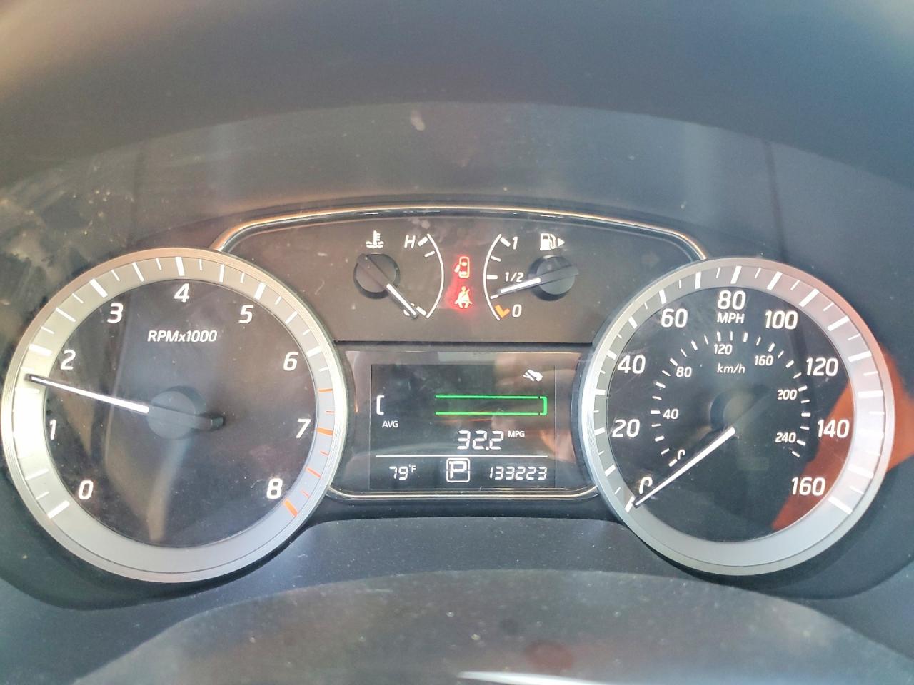 2015 NISSAN SENTRA S photo 9