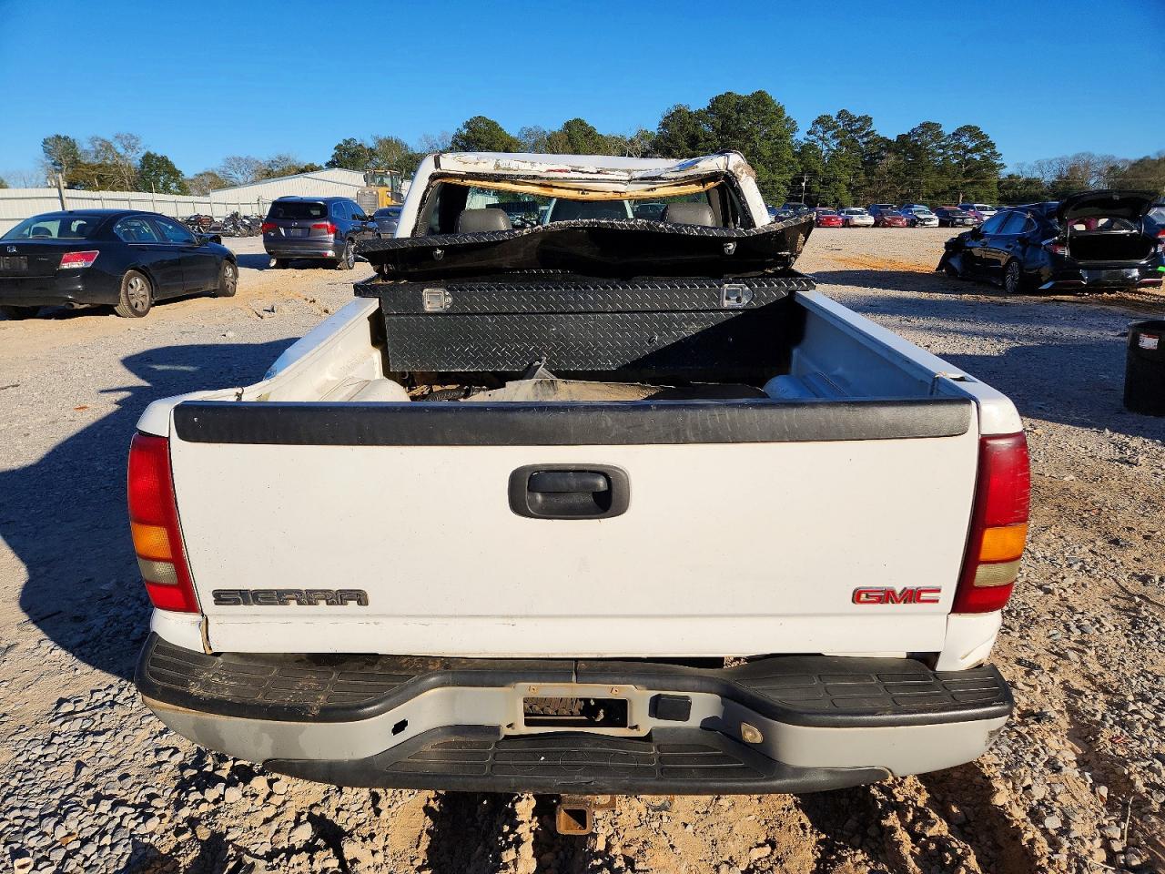2007 GMC NEW SIERRA C1500 CLASSIC photo 6