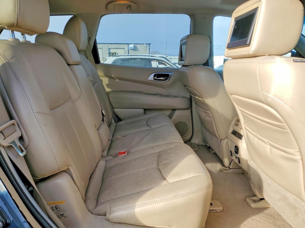 2013 NISSAN PATHFINDER S photo 11