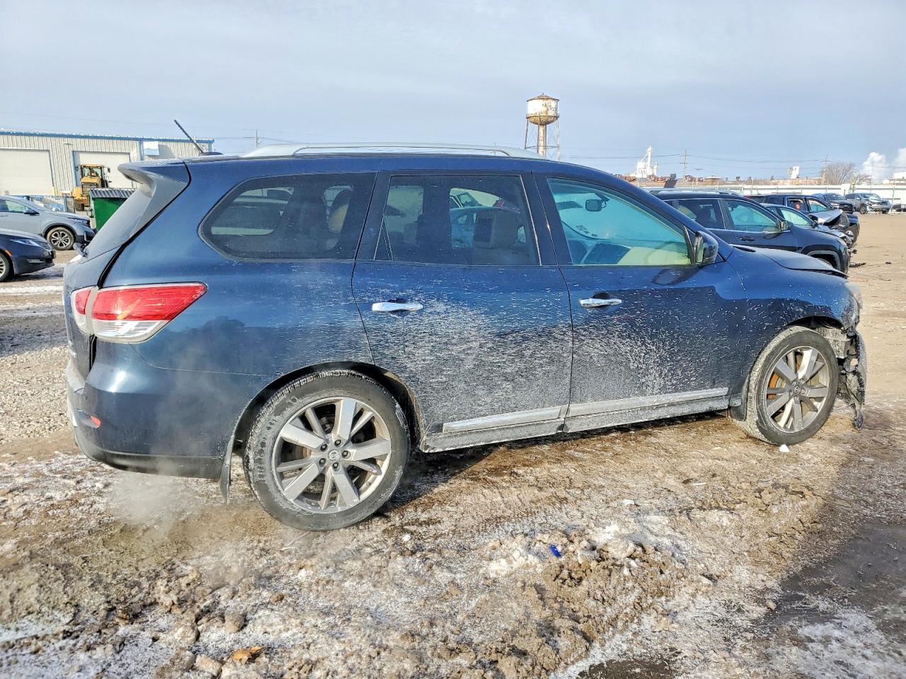 2013 NISSAN PATHFINDER S photo 3