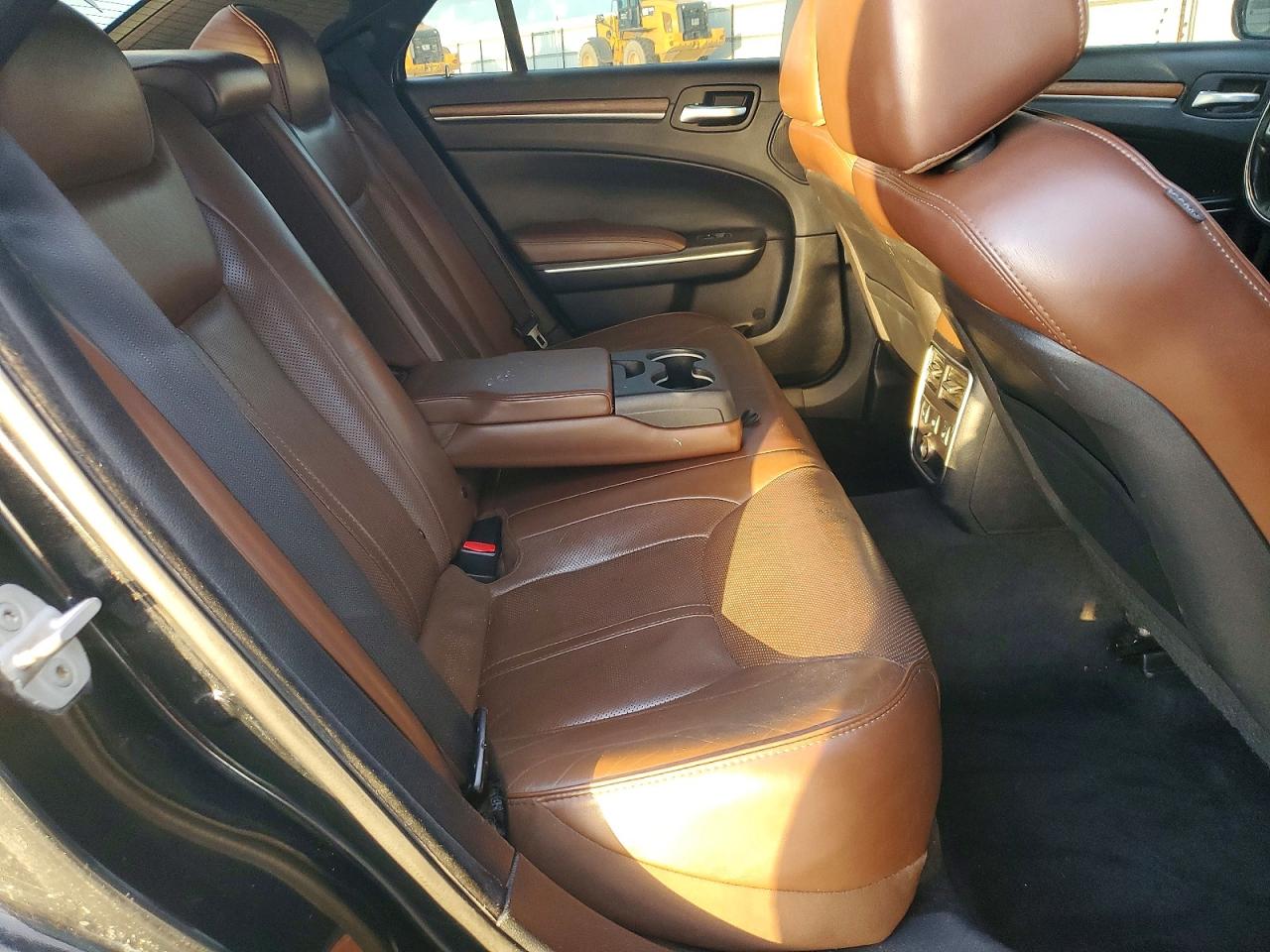 2013 CHRYSLER 300C VARVATOS photo 10