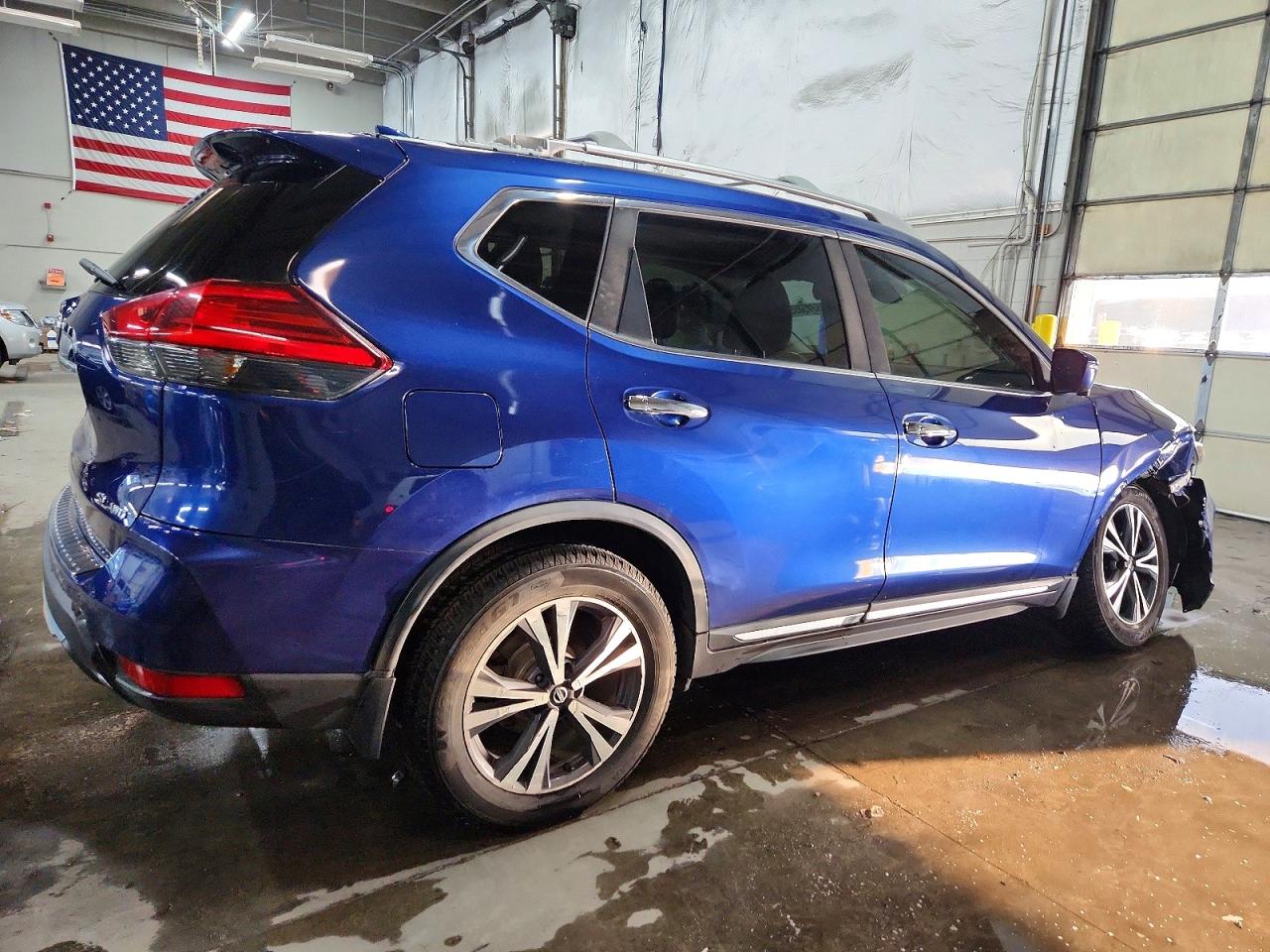 2017 NISSAN ROGUE S photo 3