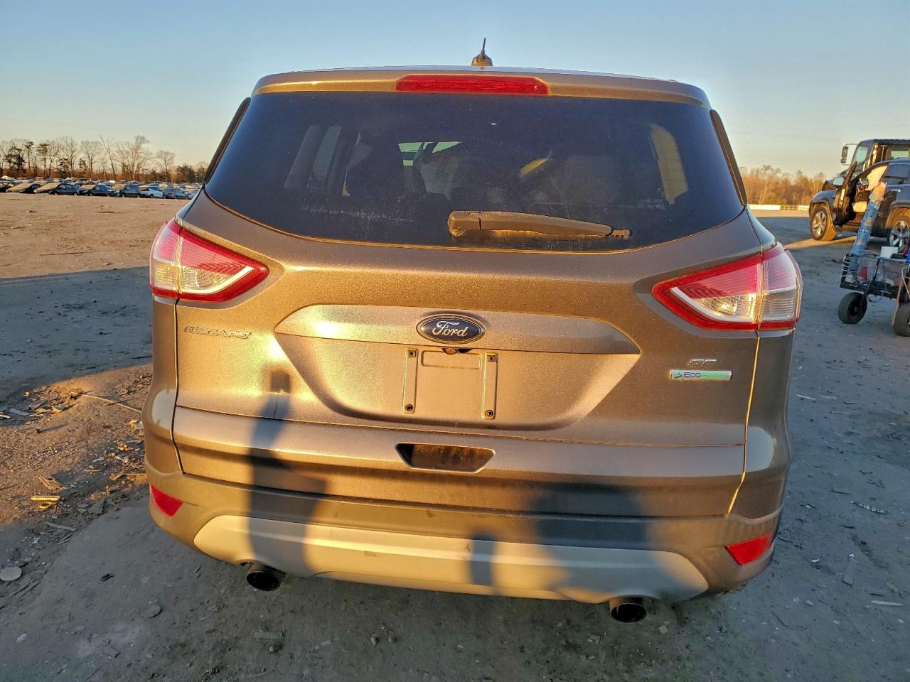 2014 FORD ESCAPE SE photo 6