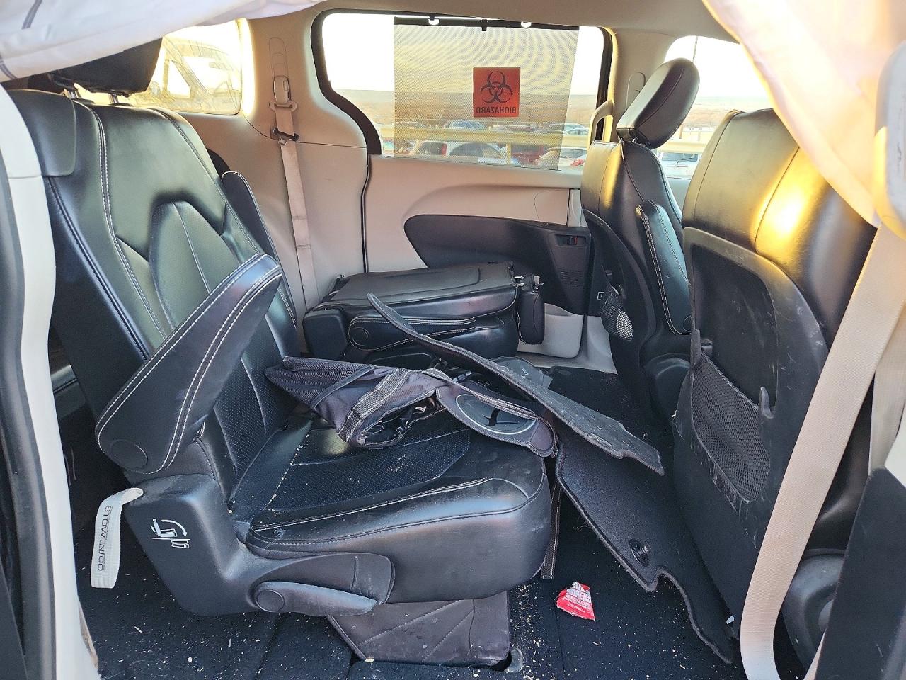 2021 CHRYSLER VOYAGER LXI photo 21