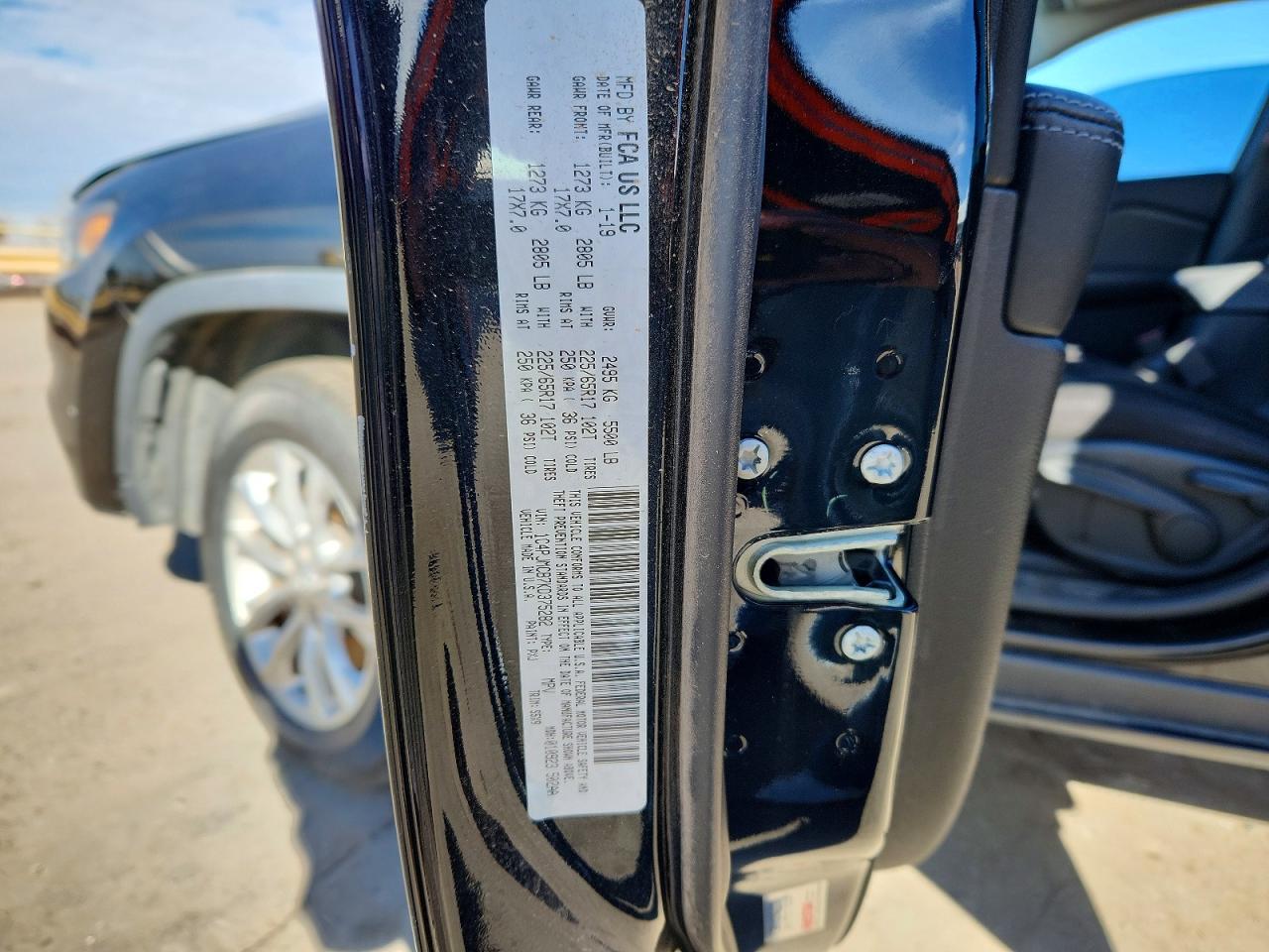 2019 JEEP CHEROKEE LATITUDE photo 25