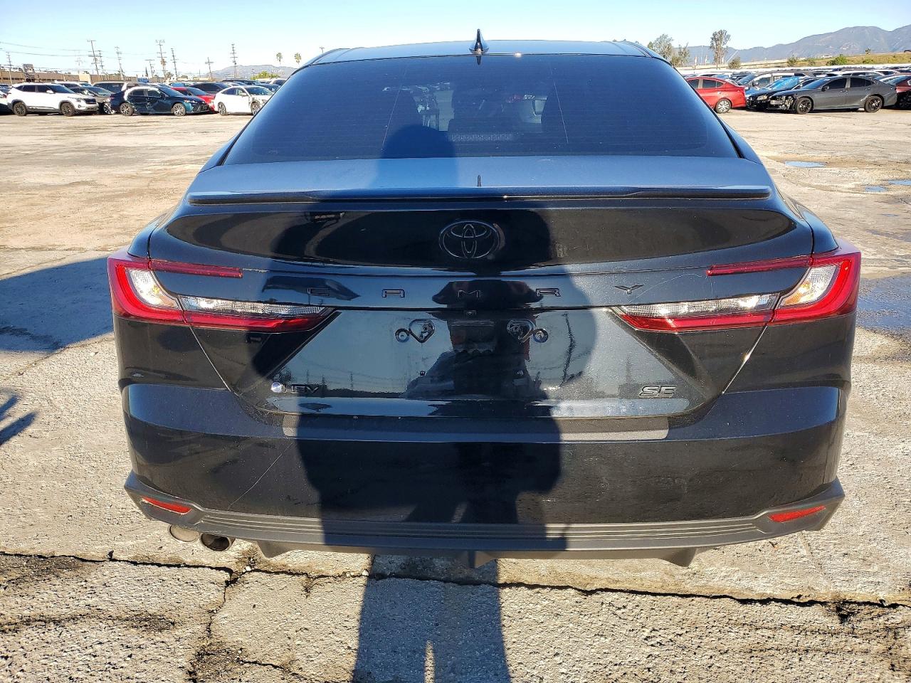 2025 TOYOTA CAMRY XSE photo 6