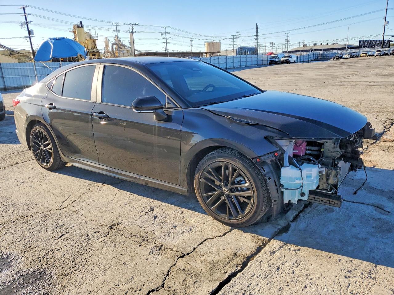 2025 TOYOTA CAMRY XSE photo 4