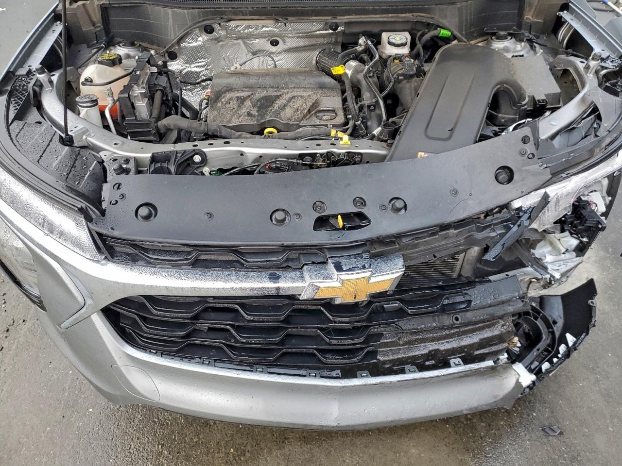 2025 CHEVROLET TRAX 1LT photo 12