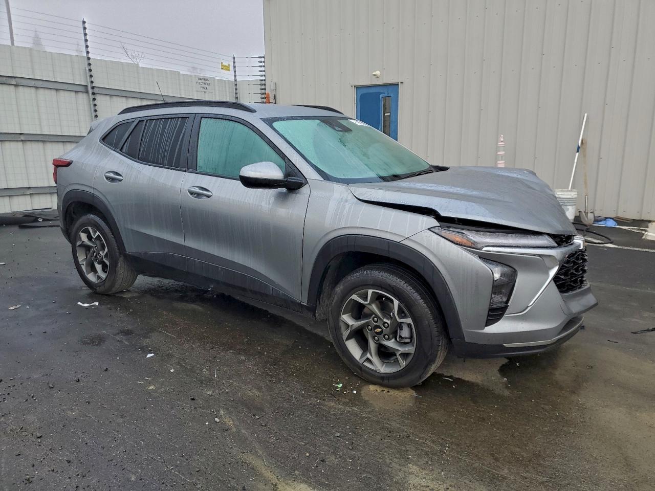 2025 CHEVROLET TRAX 1LT photo 4
