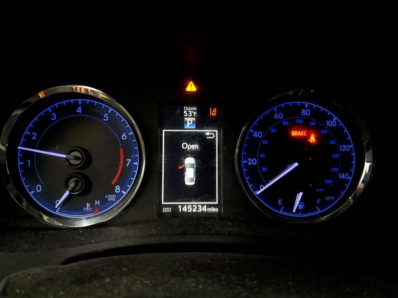 2019 TOYOTA COROLLA L photo 9