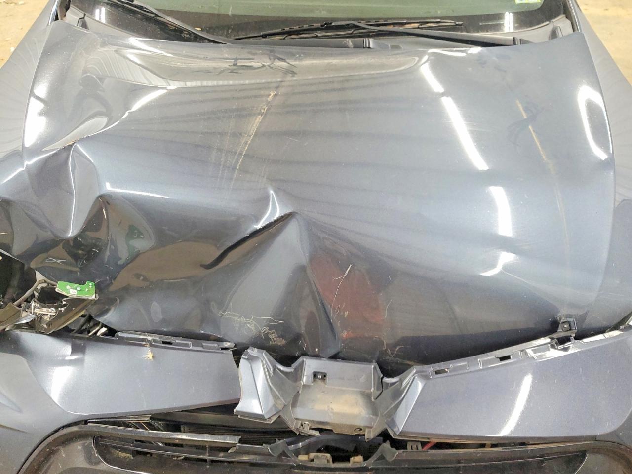 2019 TOYOTA COROLLA L photo 11