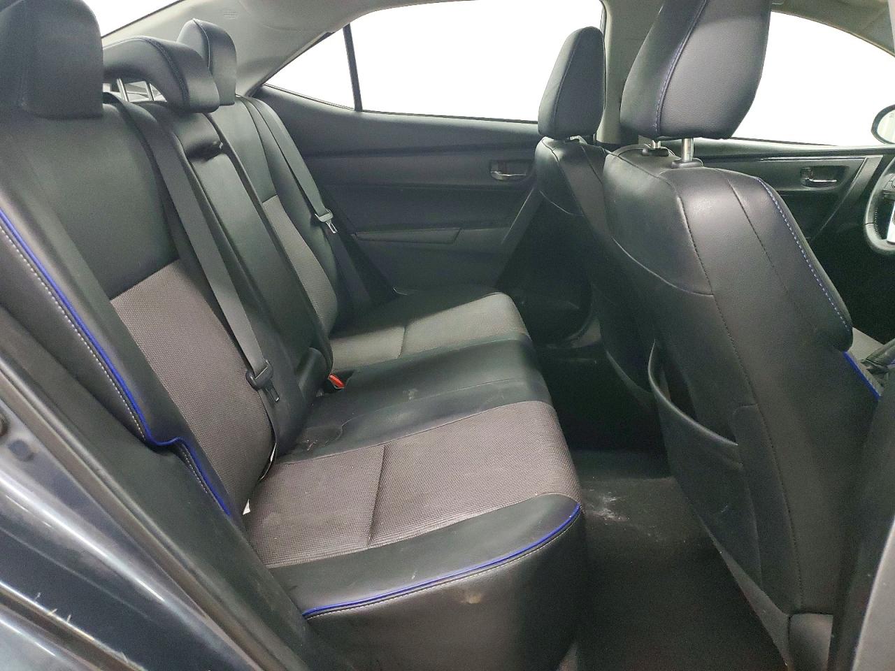 2019 TOYOTA COROLLA L photo 10