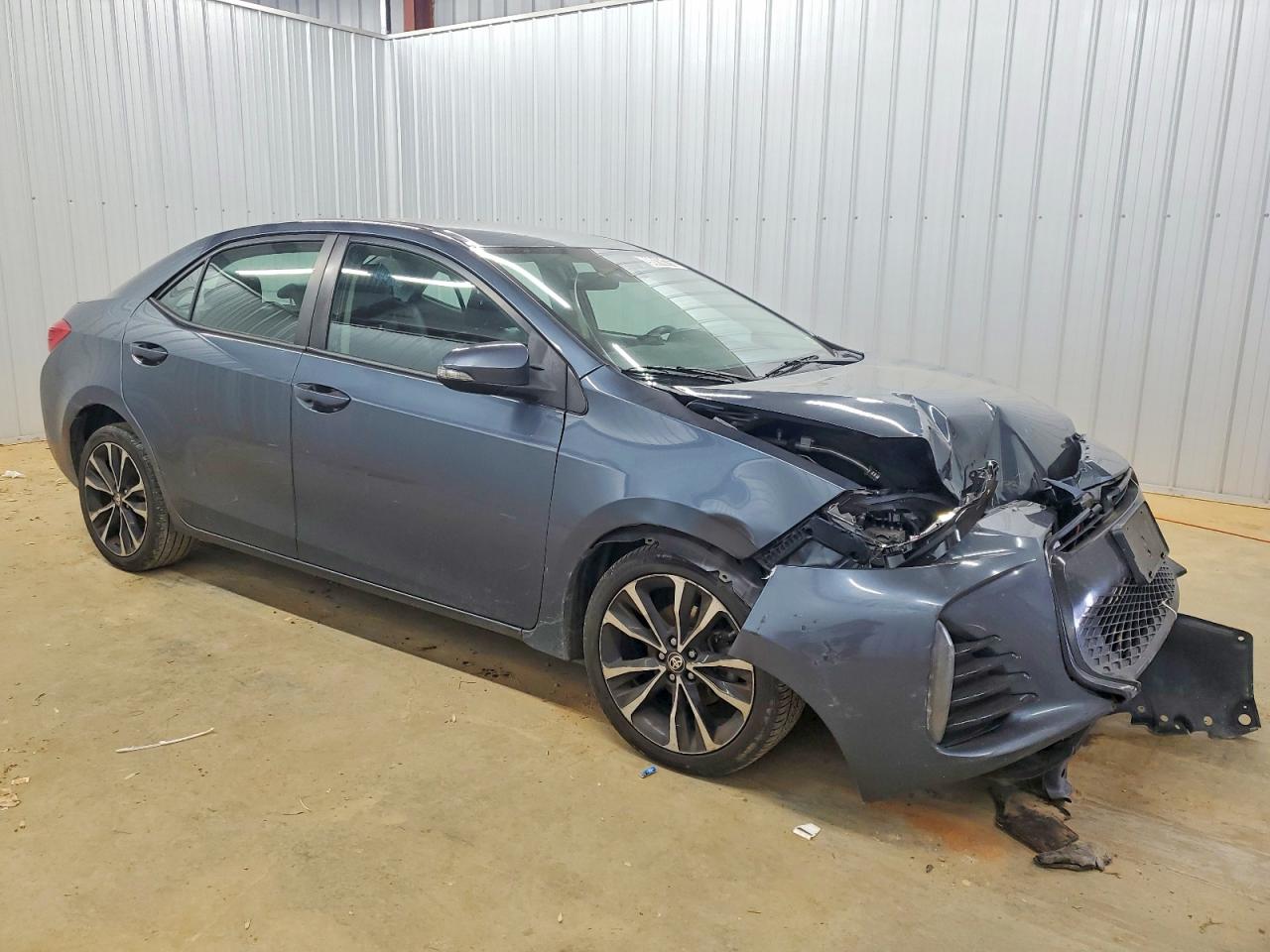 2019 TOYOTA COROLLA L photo 4
