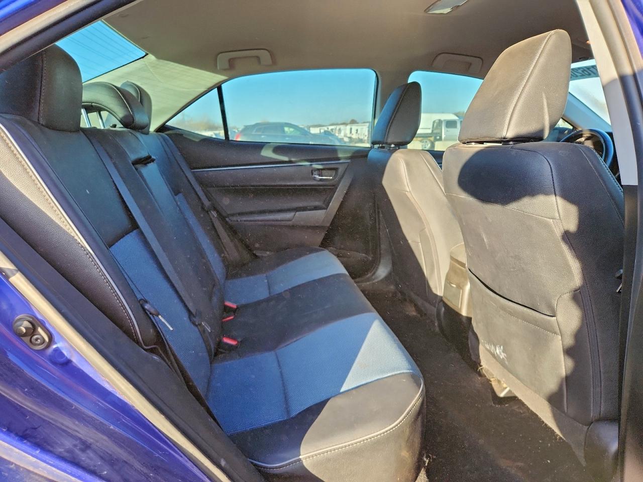 2016 TOYOTA COROLLA L photo 10