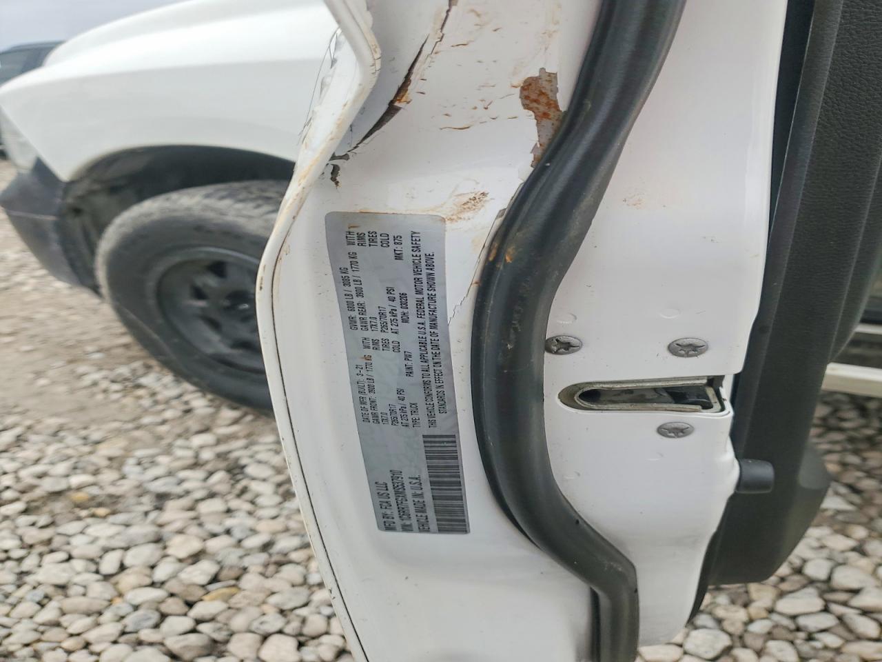2021 RAM 1500 CLASSIC TRADESMAN photo 12