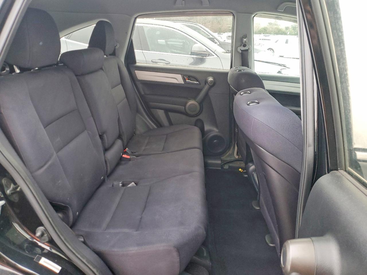 2011 HONDA CR-V LX photo 31