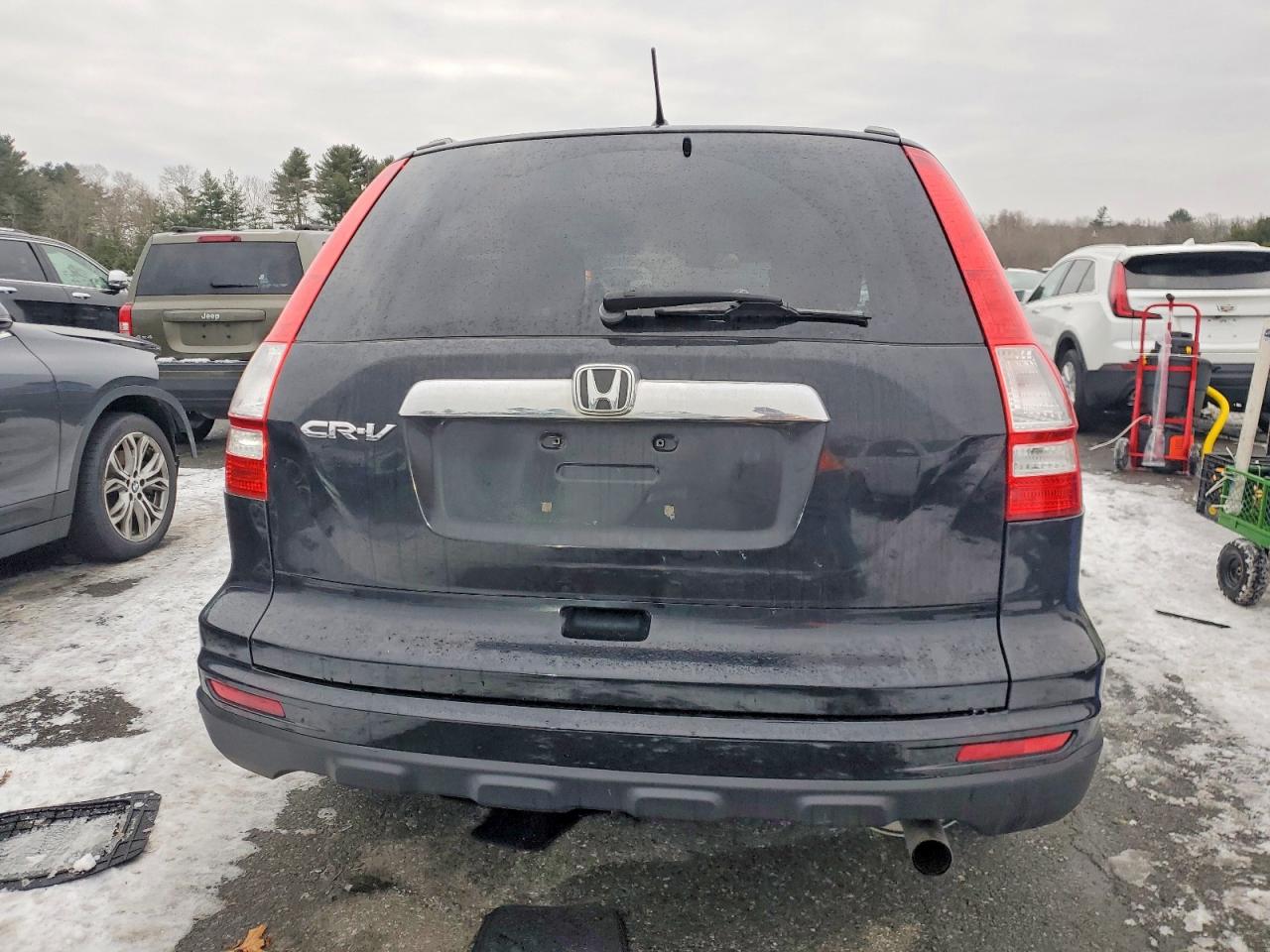 2011 HONDA CR-V LX photo 16