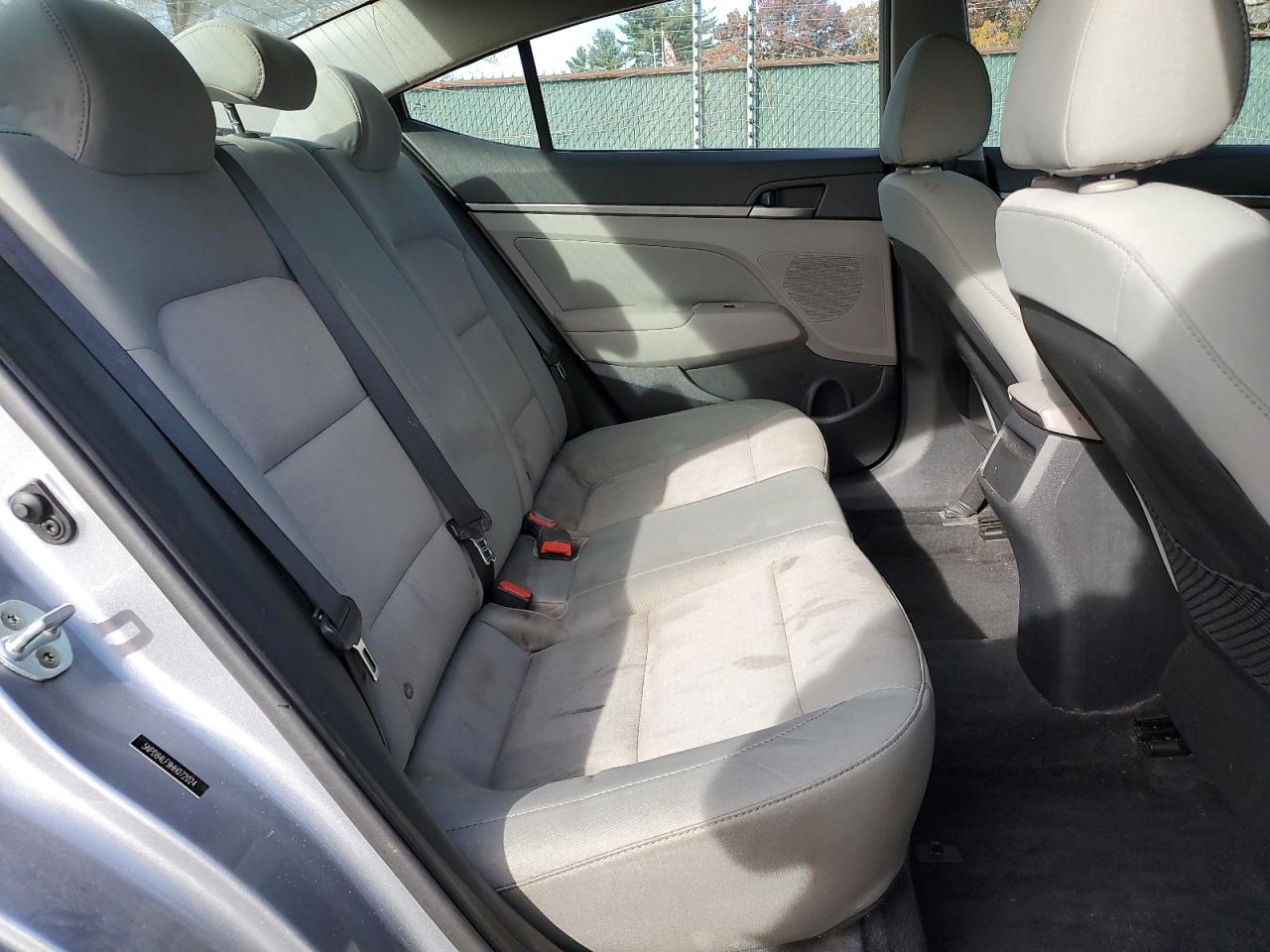 2017 HYUNDAI ELANTRA SE photo 28