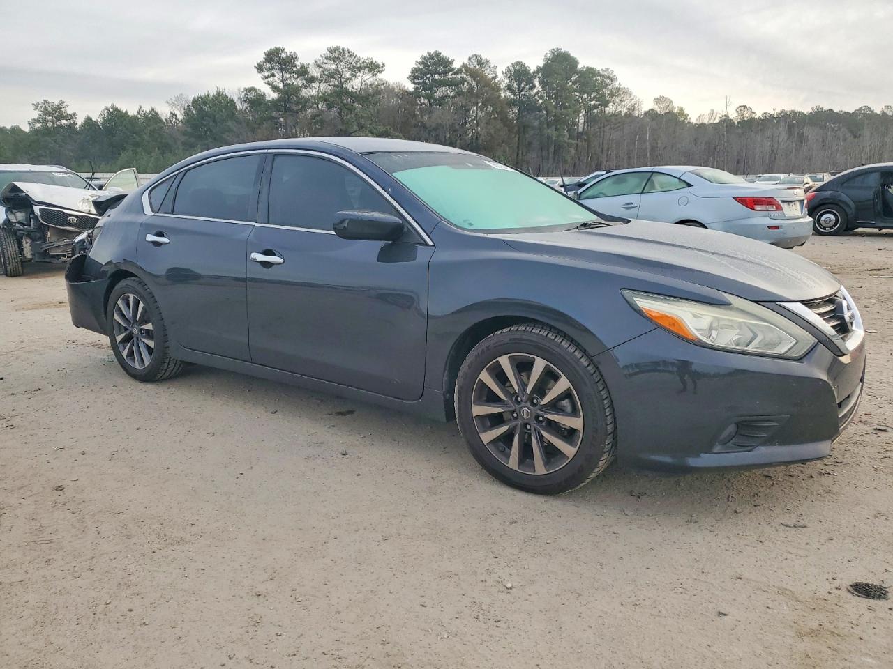 2017 NISSAN ALTIMA 2.5 photo 4
