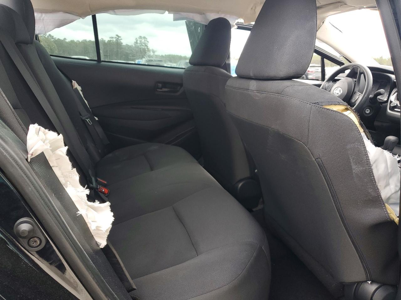 2024 TOYOTA COROLLA LE photo 10