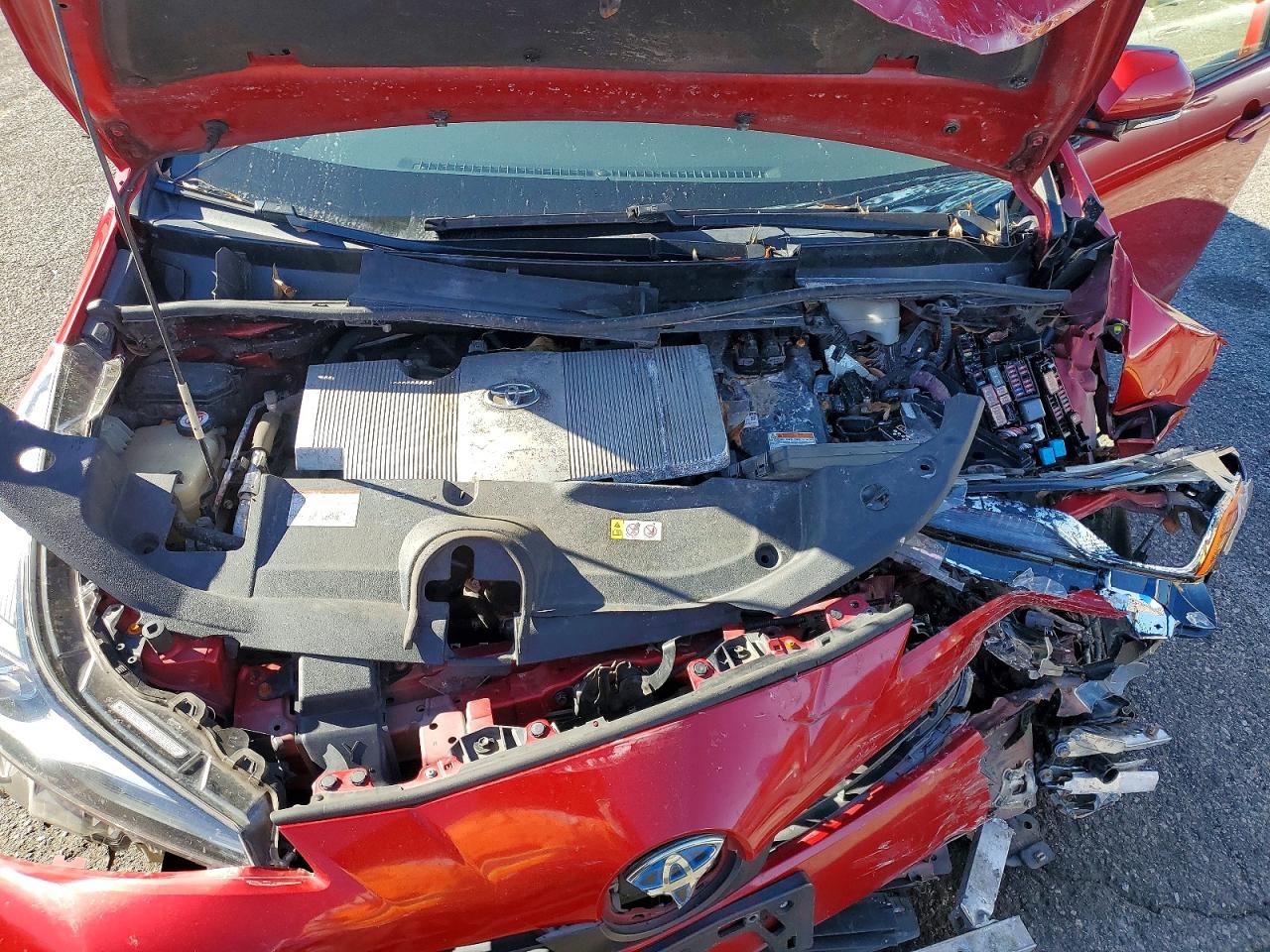 2019 TOYOTA PRIUS photo 11