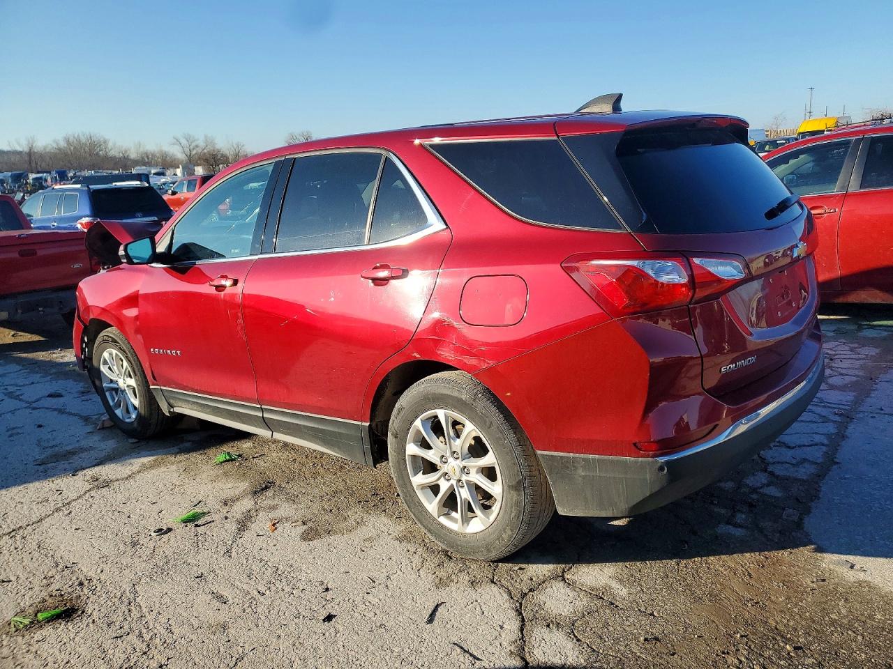 2018 CHEVROLET EQUINOX LT photo 2