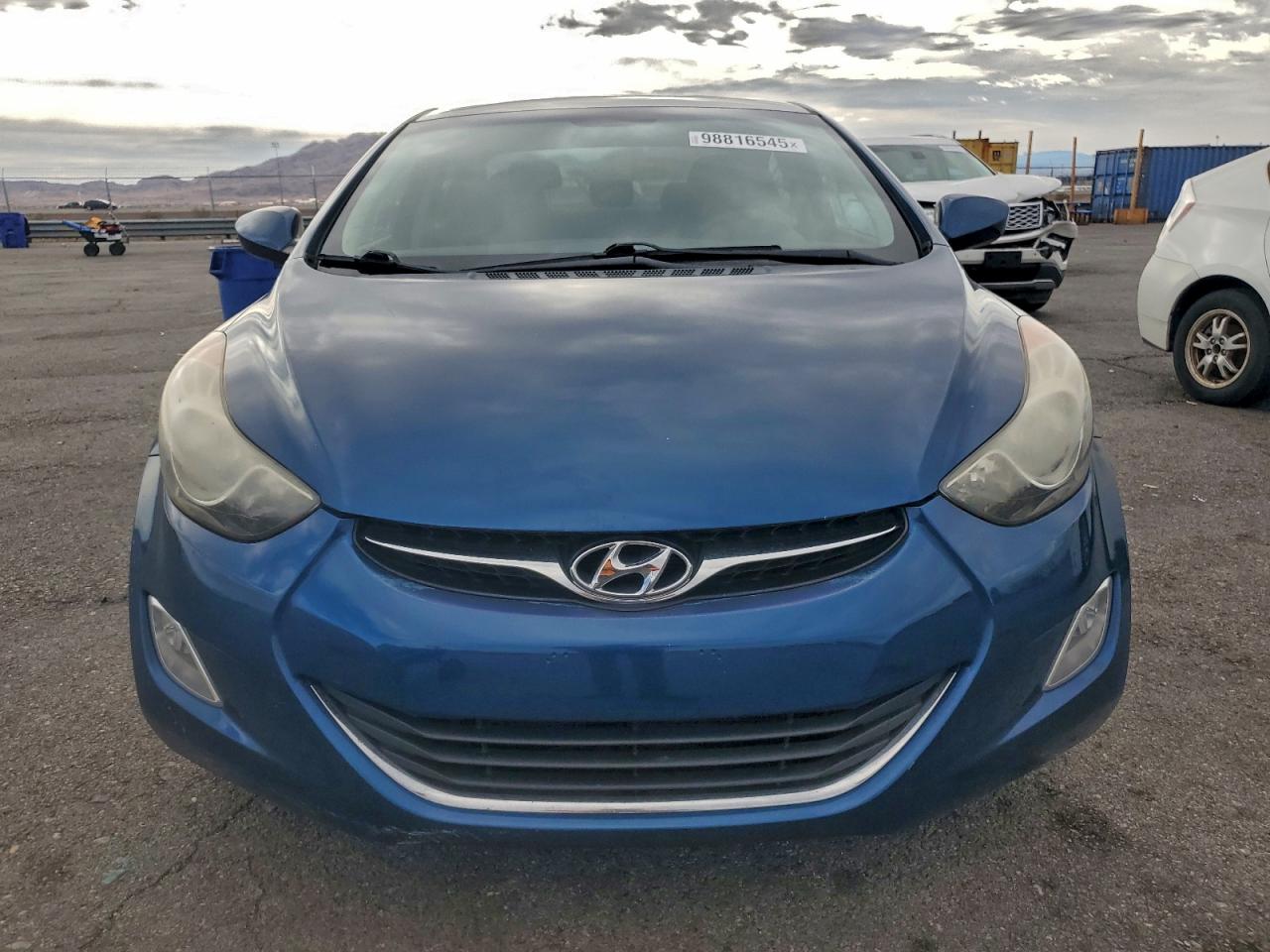 2013 HYUNDAI ELANTRA GLS photo 5